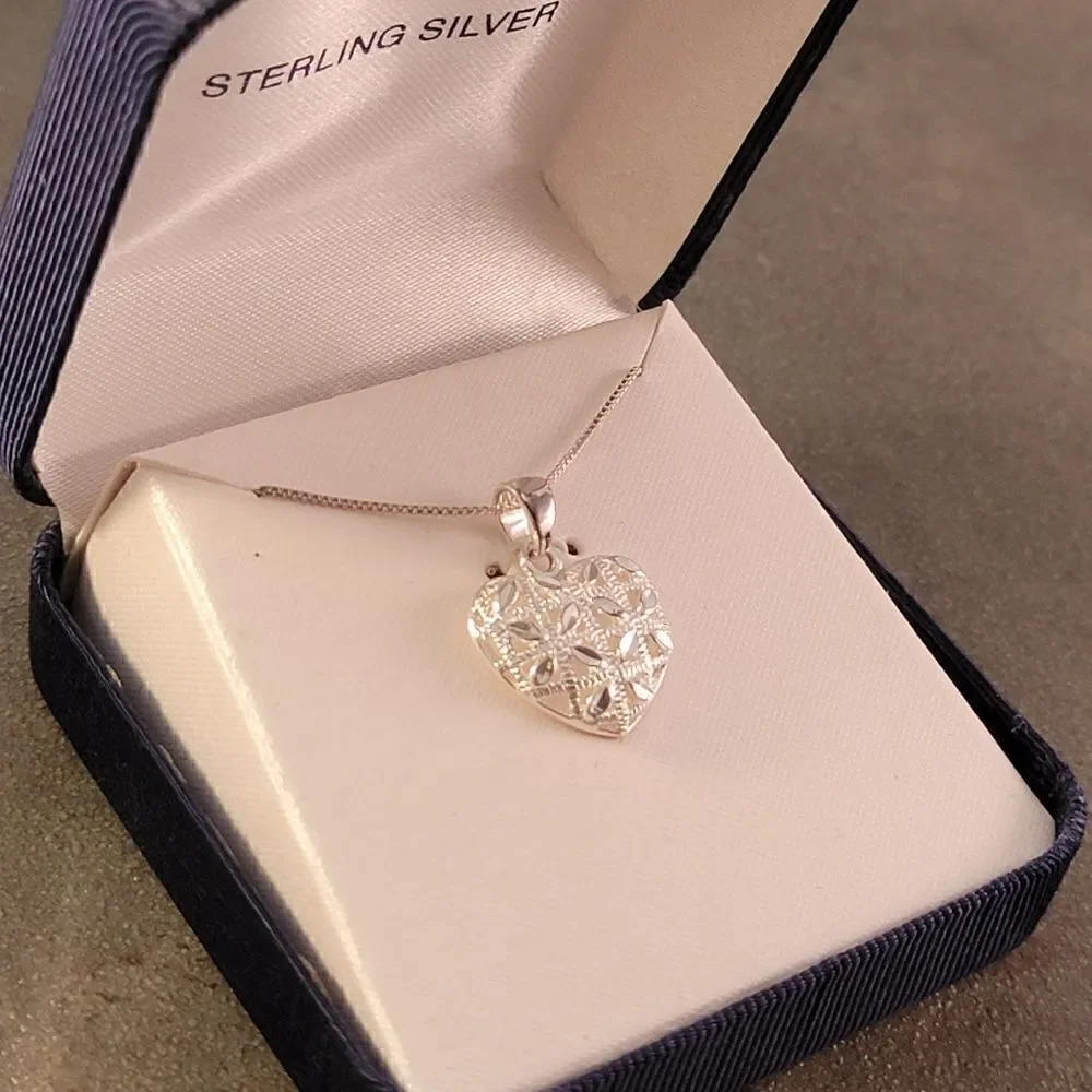 Sterling Openwork Diamond Cut Heart Pendant Necklace - New in Box